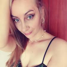 jenny moreno (@jeennymoreno)