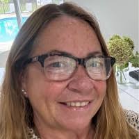 800+ "Lorraine Lorraine" profiles