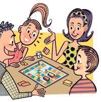 Ayudan a crear momentos de diversión y conexión con otras personas. Familia Jugando Juego De Mesa Off 56