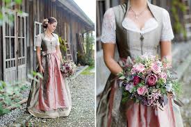Trachtenhochzeit Hochzeit Im Dirndl Braut Dirndl Dirndl Hochzeit Dirndl Trachten