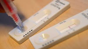 „einfach wie nasenbohren die regierung will österreichischen schülern wöchentlich einfach anwendbare schnelltests anbieten. Wien Plant Corona Selbsttests Fur Schuler