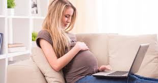 Your labor may start with contractions that have a pattern of lasting 45 to 60 seconds and coming every five minutes. Am I In Labor Quiz Checklist The Symptoms Of Labour Pulling Curls