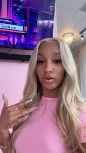 nadia hampton (nahdeeuhhh)