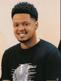 Grupo Revelação tem novo vocalista