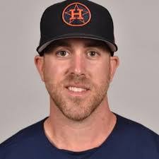 Sean Buchanan's Instagram, Twitter & Facebook