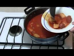 Bistec En Salsa Roja De Guajillo Longaniza En Salsa Roja Como Hacer Longaniza En Salsa Roja Receta Longaniza En Salsa Roja Como Hacer Longaniza Recetas De Comida Comida