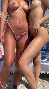 fantastic titty drops in public | MOTHERLESS.COM ™