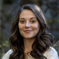 Bethany Gray's Instagram, Twitter & Facebook