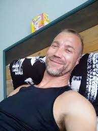 Willie Venter's Instagram, Twitter & Facebook