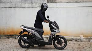 Untuk itu, yang harus kamu lakuin saat ini adalah refleshing atau pergi liburan bersama keluarga. Arti Mimpi Kehilangan Motor Pertanda Baik Atau Buruk Kumparan Com