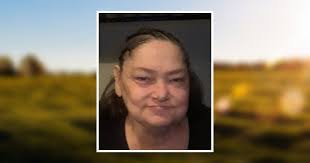 Polly Armstrong's Instagram, Twitter & Facebook