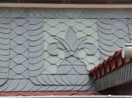 Detailaufnahme Von Schieferornament Der Engelhardt Dach Wand Gmbh In Heilbad Heiligenstadt 37308 Dachdecker Com Schieferdach Dach Dachkonstruktion