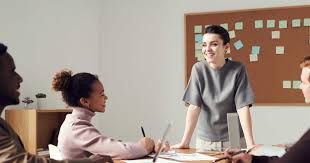 Seasonal camp counselor sample job. Program Manager Job Description