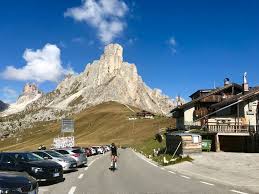 Non si scaleranno pordoi e fedaia, ma rimane il giau. Il Passo Giau In Bici Da Corsa Deporvillage Magazine