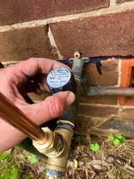 When there is a full stream of water from the nearby open hot water tap. How To Turn A Hot Water System On Off Australian Hot Water
