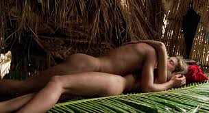 Blue Lagoon (75 photos) - porn photo