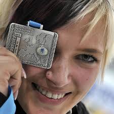 Das Auge schiebt mit