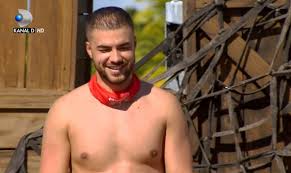 Acest gest demonstrează că dragostea adevărată învinge orice greutăți și nevoi. CuliÈ›Äƒ Sterp Va Primi O Veste SurprizÄƒ DupÄƒ Survivor Concurenta De La Puterea Dragostei Care S A IndrÄƒgostit De El Impact
