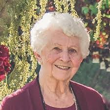 Phyllis Murray's Instagram, Twitter & Facebook