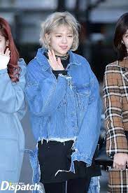 5 Times Twice Jeongyeon Changed Her Hairstyle Since Debut Koreaboo Short Blonde Hair Short Hair Styles Hairstyle