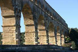 Tamadun rom terletak di lembah tokoh yang terlibat: Aqueducts Of The Empire Rom Aqueduct Roman Adalah Pencapaian Kejuruteraan Yang Luar Biasa Perkembangan Selanjutnya Sistem Aqueduct