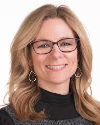 Dee Gaines's Instagram, Twitter & Facebook