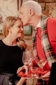 Feel free to request and recent or fairly recent tv shows from the us, australia, canada and foreign language films from european countries. Christmas Movies Watch Online Lifetime