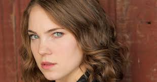 “I'd like to create a movement to encourage more generosity in our country”  With “Shameless” star, Jess Gabor