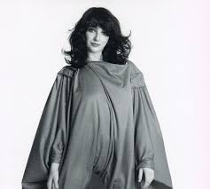 Amazon, ratings and detailled reviews by our experts, collaborators. The Story Of Kate Bush S Hounds Of Love Classic Album Sundays