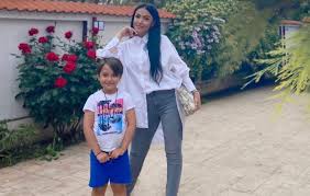 Cristi mitrea și andreea mantea au avut, recent, un schimb de replici savuroase pe contul ei de frumoasa andreea mantea şi fostul său iubit, cristi mitrea, luptător mma, în vârstă de 34 de ani, pe. Nhq23ruiofgaxm
