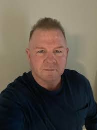 Wanda Carswell's Instagram, Twitter & Facebook