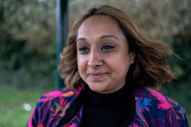 Eliz Martin's Instagram, Twitter & Facebook