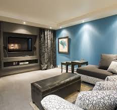 Recessed Ceiling Lights Are Ideal As A General Light Source For The Basement Les Luminaires Encastres Sont Basement Living Rooms Home Basement Lighting