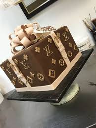 Pin By Stefania Pisarciuc On Sweets Cake Designs Birthday Louis Vuitton Cake Louis Vuitton Birthday