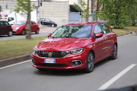 Hľadáte nové auto značky fiat tipo, r. 2016 Fiat Tipo 1 4 T Jet Lounge Review Review Autocar