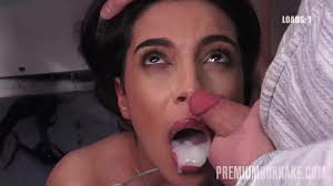 Premium Bukkake - Sonia swallows 61 huge mouthful cumshots Sex Video