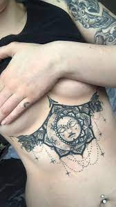 My Sternum Tattoo All Finished Tattoo Ideen Brustbein Tattoo Design Frauengesicht Tattoo