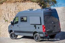 1980 heralded in a new bus, with a new name: Der Vw Crafter 4motion Hat Es Erfolgreich Geschafft Sich Trotz Seiner Talente Nicht Als Fernreisefahrzeug Zu E Mercedes Camper Wohnmobil Bus Crafter Wohnmobil