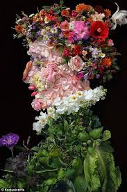Pictures That Look Good Enough To Eat Photographer Recreates Portraits By 16th Century Painter With Fruit And Vegetables Flower Art Giuseppe Arcimboldo Floral Art