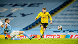 Sancho ends goal drought to help put dortmund back into bundesliga title race. Borussia Dortmund On Twitter Manuel Akanji Of Course It Would Be A Big Loss If Marco Is Out Tomorrow He Is Our Captain And Knows What It Takes To Advance To