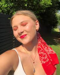 Julia Swann🧚🏼‍♂️ (@julia.swann) • Instagram photos and videos