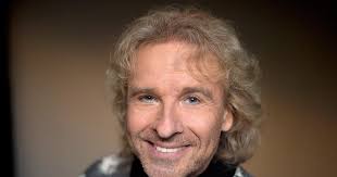 Nach abschluss der schule mit abitur in kulmbach studiert er germanistik und geschichte für das grund. Thomas Gottschalk Gottschalk Live Ard Das Erste
