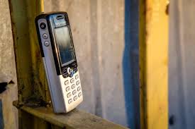 Sony Ericsson T610 Cellphone — Mass ...