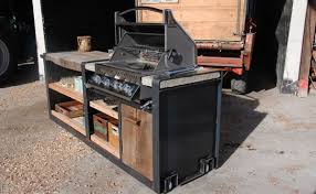.outdoor kitchen island grills and outdoor refrigerators all come together to create a stylish and functional space during those months when you want to move the heart of your home outside. Mobil Line Outdoor Kuche Outdoor Kuchen Ideen Kochen Im Freien