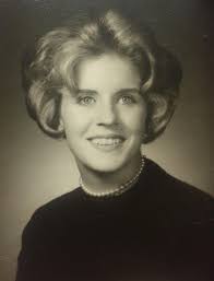 Carol Wallen's Instagram, Twitter & Facebook