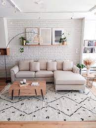 Komoda Jasne Drewno Z Czarnym Blackpool Beliani Co Uk Home Room Design Small Living Room Decor Living Room Decor Apartment