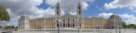 The population in 2011 was 76,685, in an area of 291.66 km2. File Panorama Palacio Nacional De Mafra Terreiro D Joao V Foto 2016 Wolfgang Pehlemann Dsc00846 Jpg Wikimedia Commons