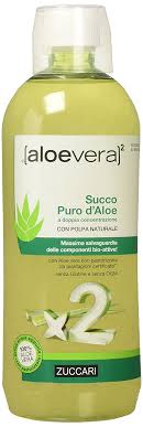 Le foglie della pianta di aloe vera (barbadensis miller) vengono lavate a mano e il succo è anche particolarmente delizioso mescolato con succo d'arancia appena spremuto. Aloe Per Dimagrire Bere Il Succo Di Aloe Vera Per Mettersi A Dieta Perdere Peso