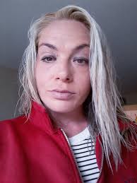 Melanie Payne (@Melanie06408572)