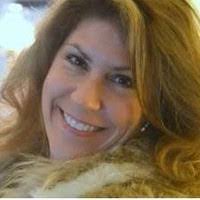 Lisa Fortunato's Instagram, Twitter & Facebook